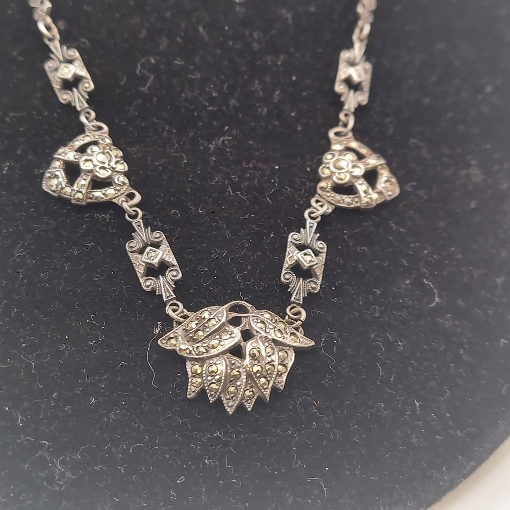 Art Deco Sterling Silver & Marcasite 8" Necklace. - Picture 6 of 16